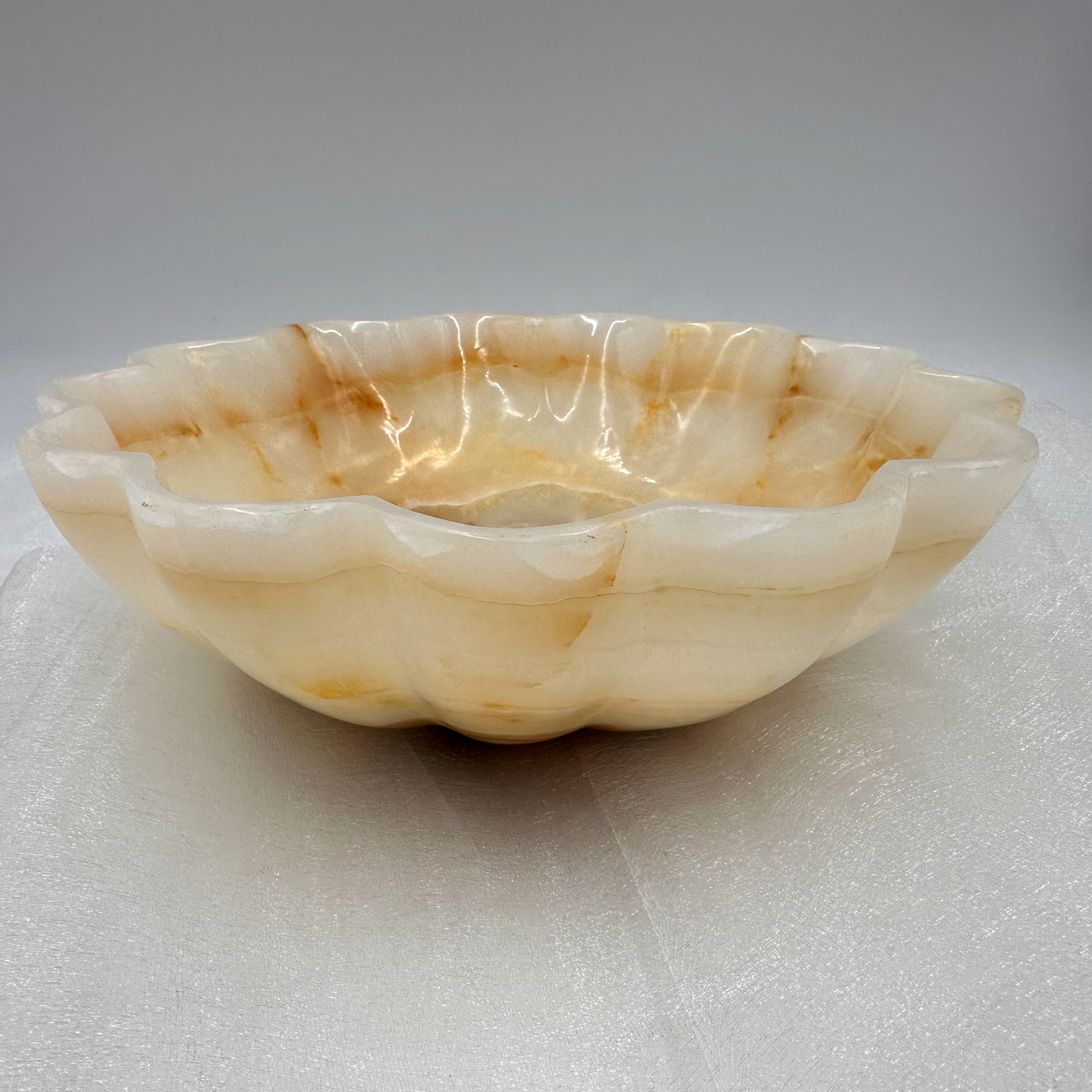 Hand-carved Bowl in Marble and Onyx