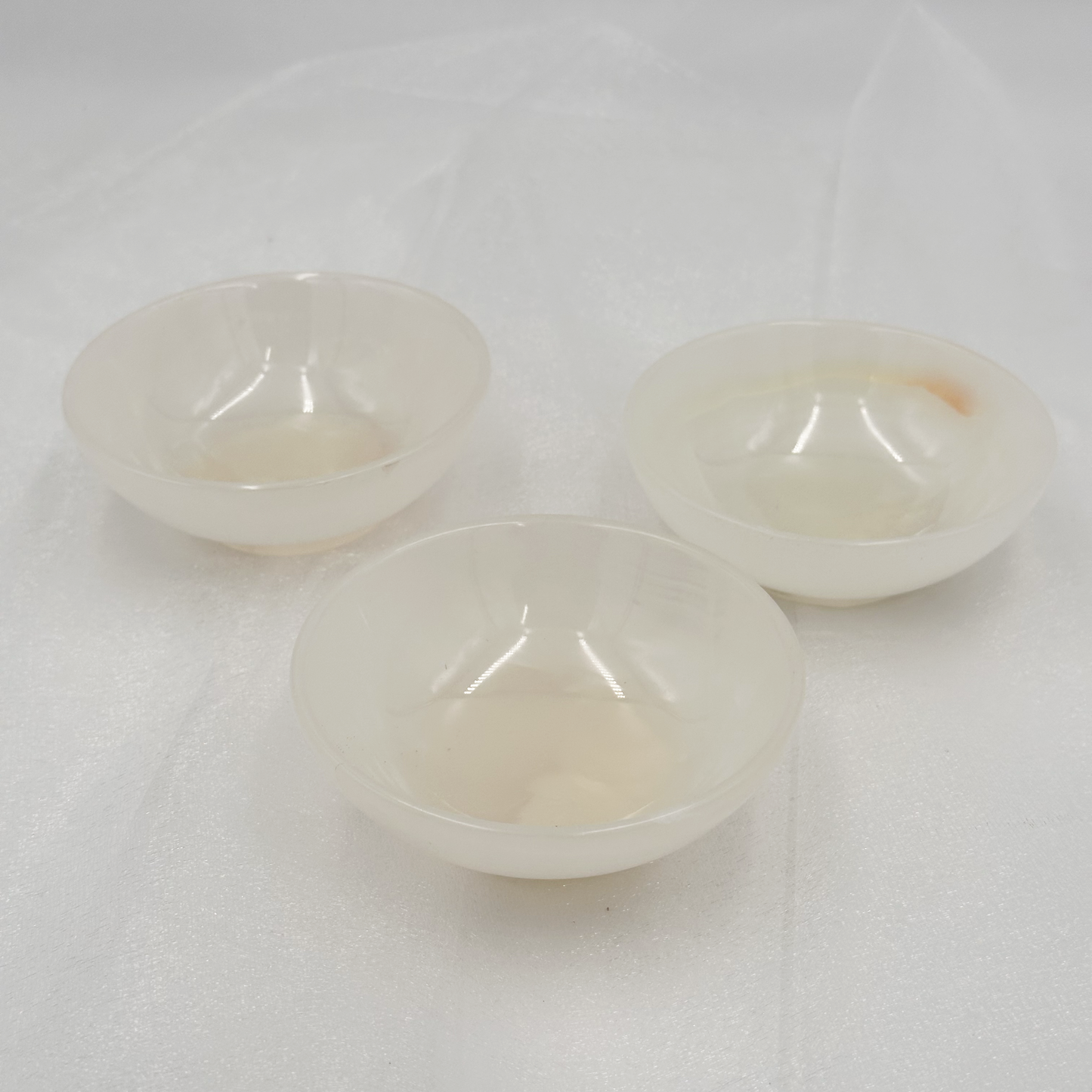 4" Bowl in White Onyx