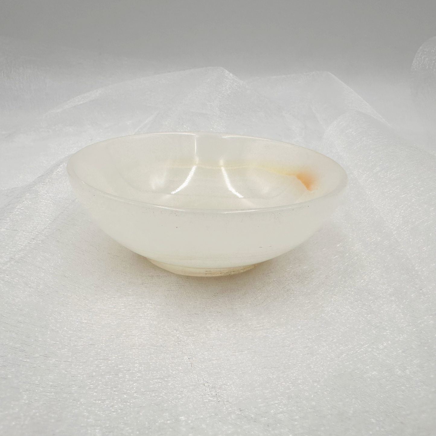 4" Bowl in White Onyx