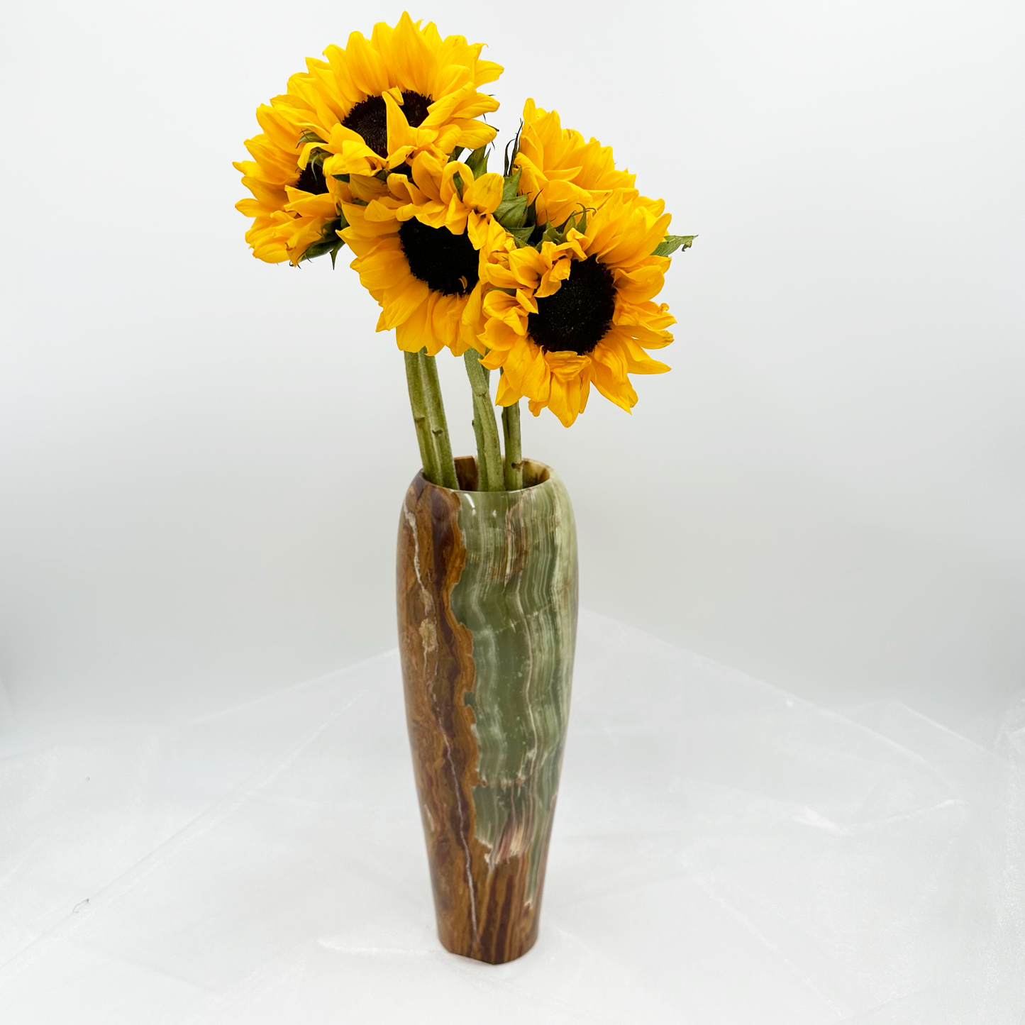 12" Sculpted Vase in Marble & Onyx