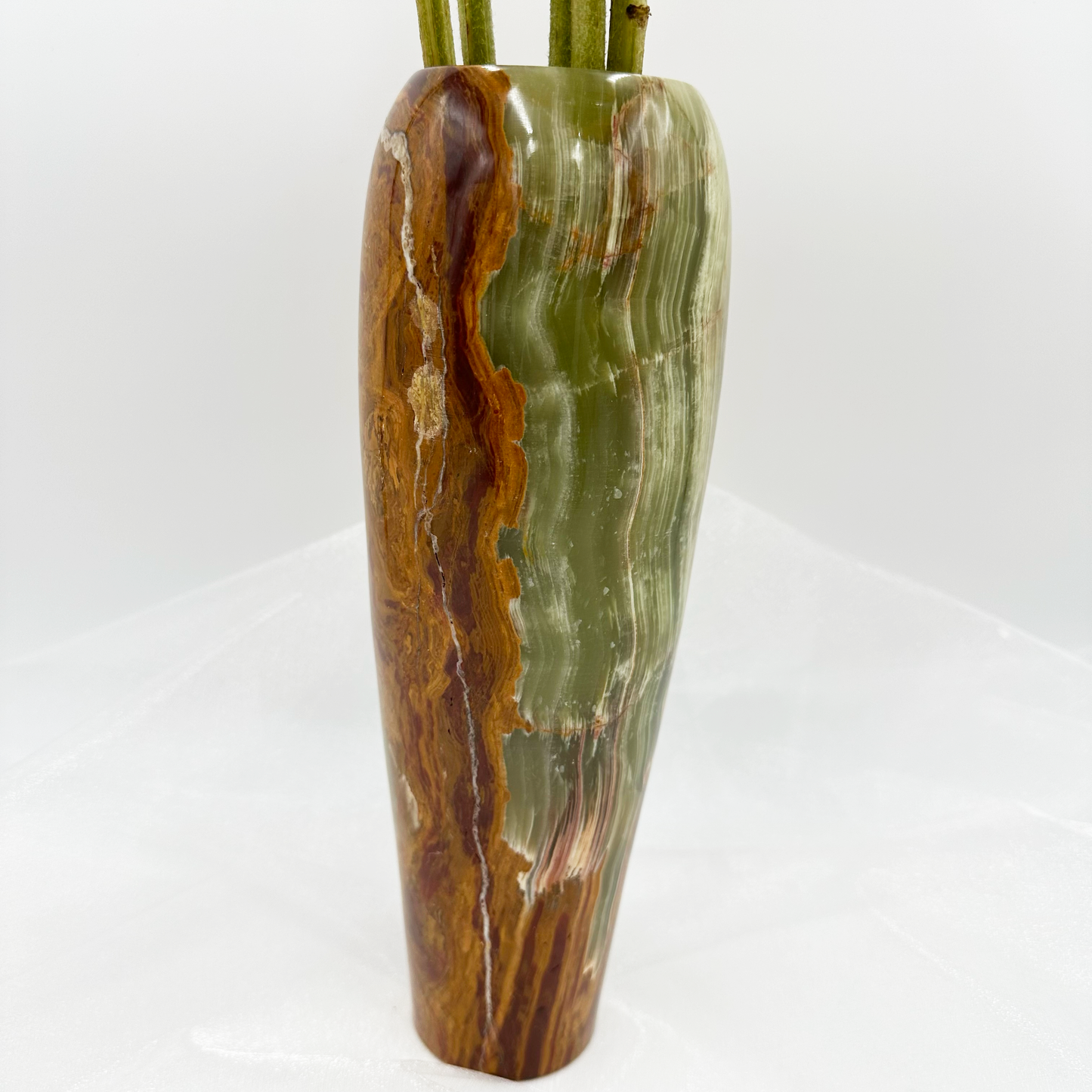 12" Sculpted Vase in Marble & Onyx